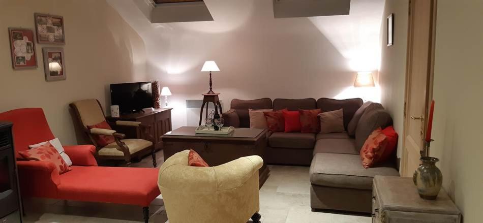 Le Maffe De Scourmont Chimay Exterior foto